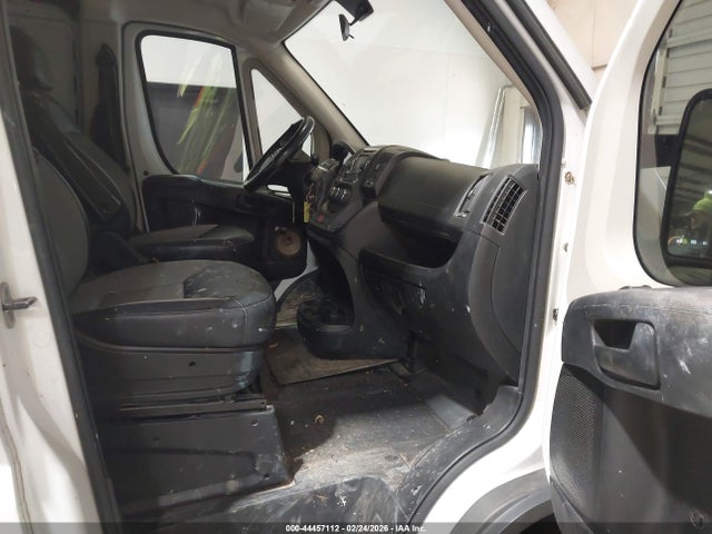 2015 Ram Promaster 1500 Low Roof მანქანა იყიდება აუქციონზე, vin: 3C6TRVNG3FE517693, აუქციონის ნომერი: 44457112