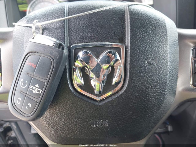 Aukcja sprzedaży 2017 Ram 1500 Limited  4x4 5'7 Box, vin: 1C6RR7PT8HS865800, numer aukcji: 44457119