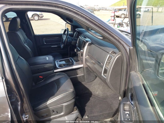 Aukcja sprzedaży 2017 Ram 1500 Limited  4x4 5'7 Box, vin: 1C6RR7PT8HS865800, numer aukcji: 44457119
