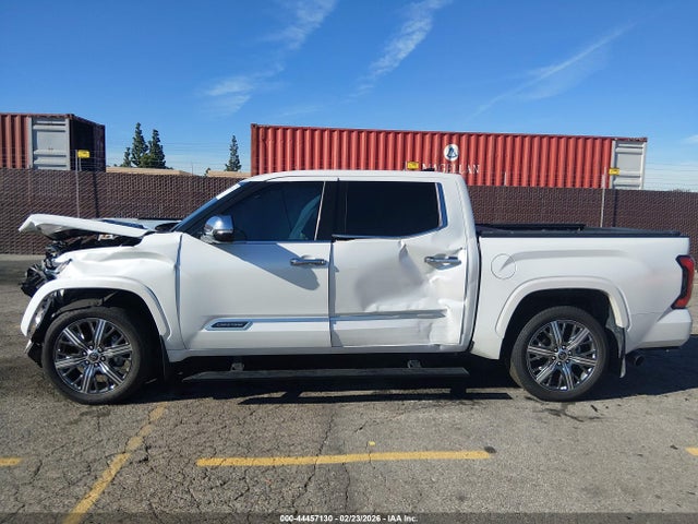 Продажа на аукционе авто 2023 Toyota Tundra Hybrid Capstone, vin: 5TFVC5DB4PX032053, номер лота: 44457130
