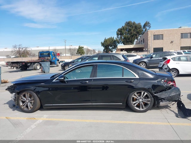 WDDUG8FBXFA139968 Mercedes-Benz S 550 4matic