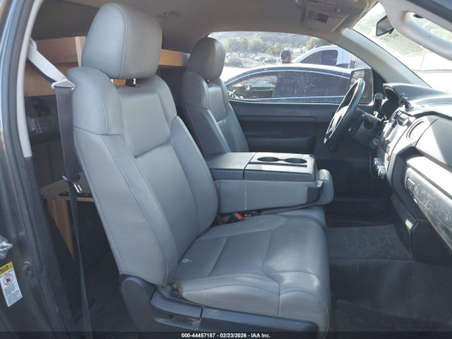 5TFNU5F11EX031098 Toyota Tundra Sr V6
