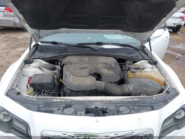 Продажа на аукционе авто 2014 Chrysler 300 300s, vin: 2C3CCAGG2EH384304, номер лота: 44457194