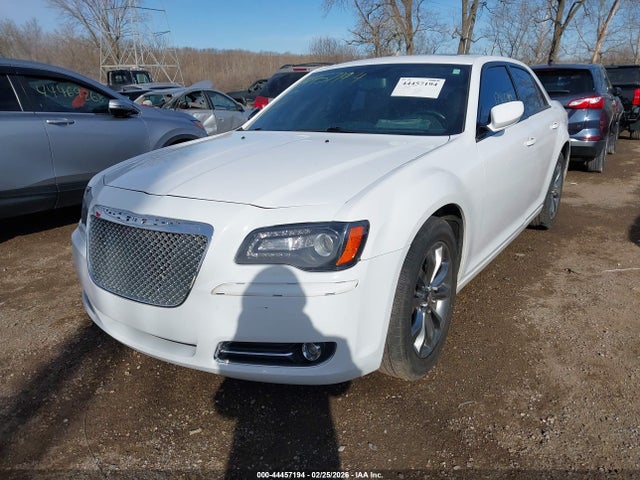 Продажа на аукционе авто 2014 Chrysler 300 300s, vin: 2C3CCAGG2EH384304, номер лота: 44457194