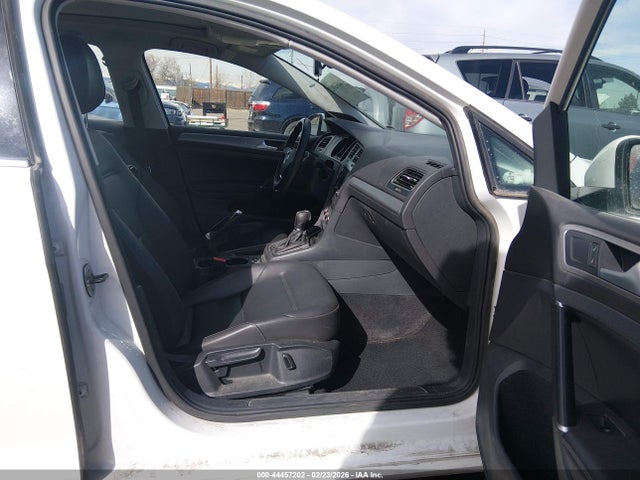 3VWCA7AU0FM518164 Volkswagen Golf Sportwagen Tdi Se 4-door