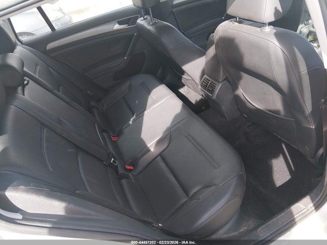 3VWCA7AU0FM518164 Volkswagen Golf Sportwagen Tdi Se 4-door