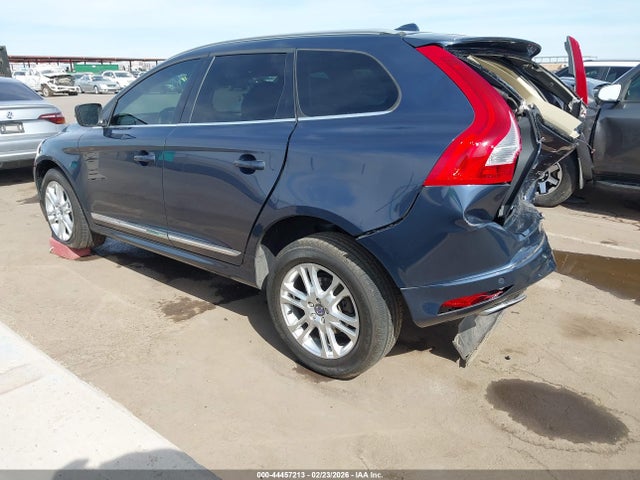 2015 VOLVO XC60 YV440MDK0F2754899 Photo 2