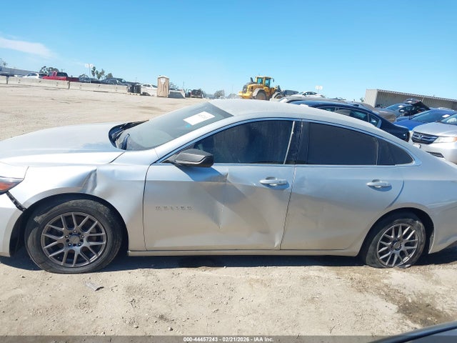 1G1ZB5ST4HF135067 Chevrolet MALIBU LS