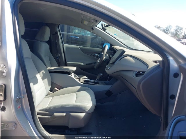 1G1ZB5ST4HF135067 Chevrolet MALIBU LS