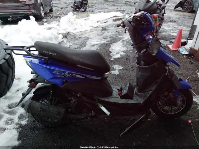 HZ2TBCNF5R1010974 Tztc Scooter