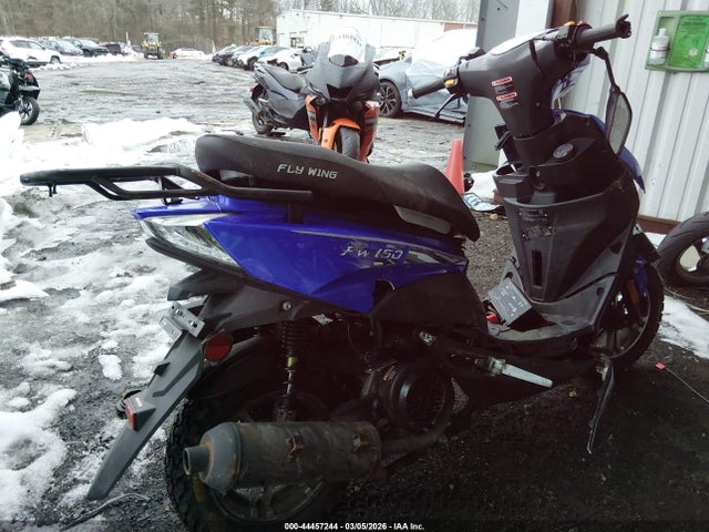 HZ2TBCNF5R1010974 Tztc Scooter