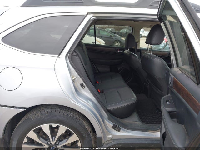 4S4BSANC8G3258816 Subaru Outback 2.5i Limited