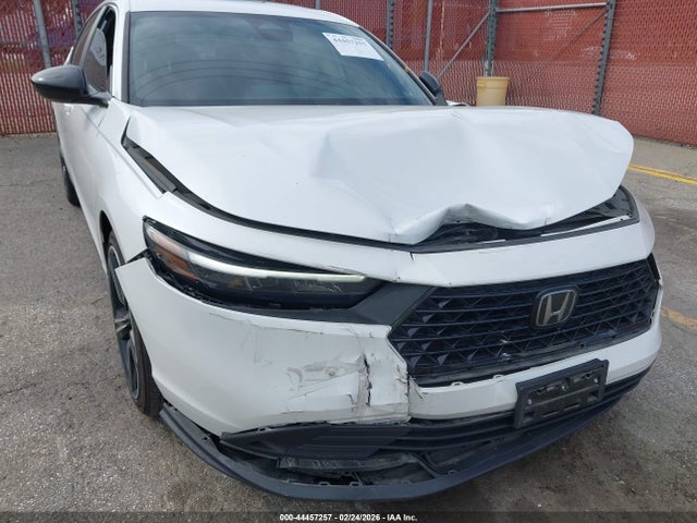 1HGCY2F5XPA032657 Honda Accord Hybrid Sport