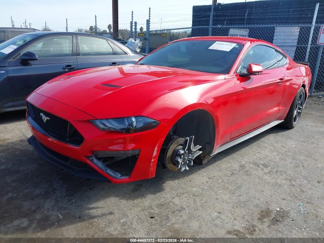 Ford Mustang Ecoboost 2018 1FA6P8TH8J5185124 Image 2