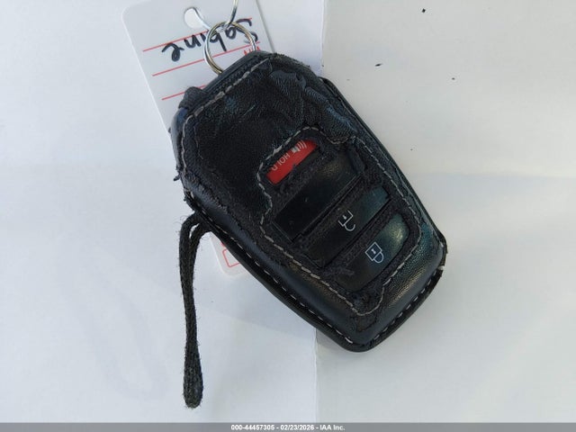 7MUBAABGXNV010020 Toyota Corolla Cross Le