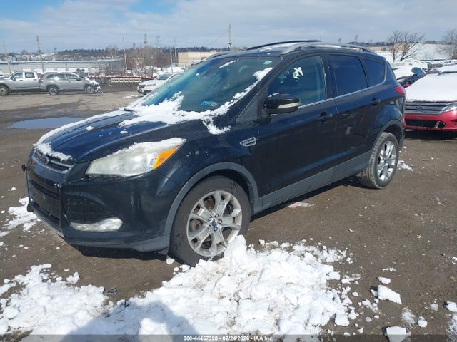 1FMCU0J99EUB69539 Ford Escape Titanium