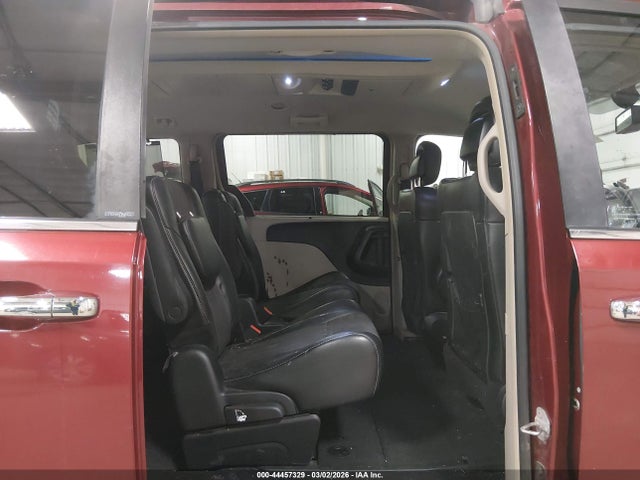Продажа на аукционе авто 2014 Chrysler Town & Country Touring-l 30th Anniversary, vin: 2C4RC1CG7ER248739, номер лота: 44457329