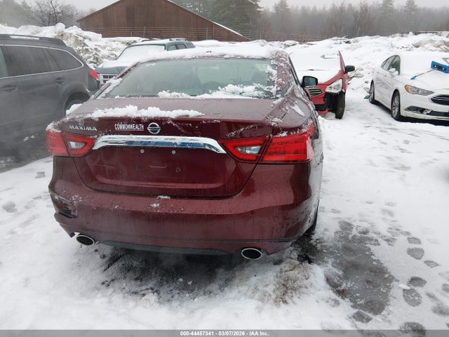 1N4AA6AP1JC365535 Nissan Maxima 3.5 S