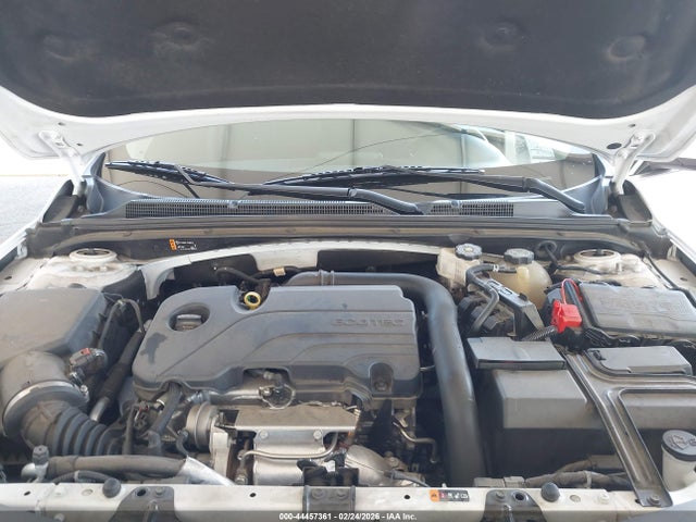 1G1ZG5ST4PF142407 Chevrolet Malibu Fwd Rs