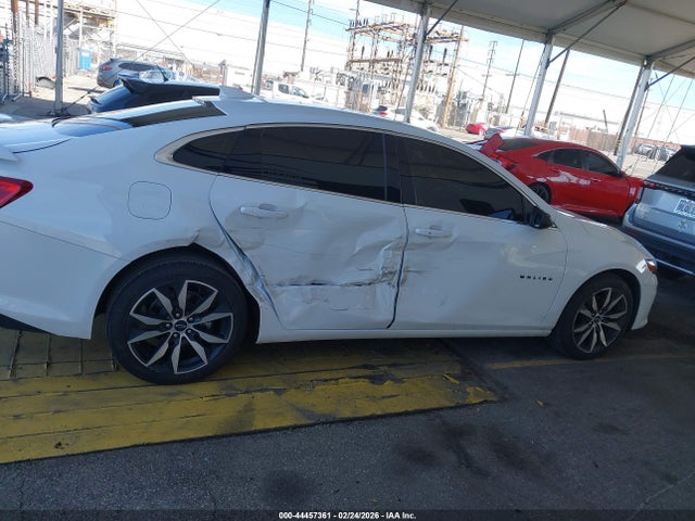 1G1ZG5ST4PF142407 Chevrolet Malibu Fwd Rs