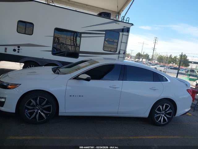 1G1ZG5ST4PF142407 Chevrolet Malibu Fwd Rs