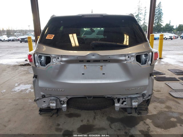 Toyota Highlander Limited V6 2016 5TDDKRFH3GS255035 Image 17