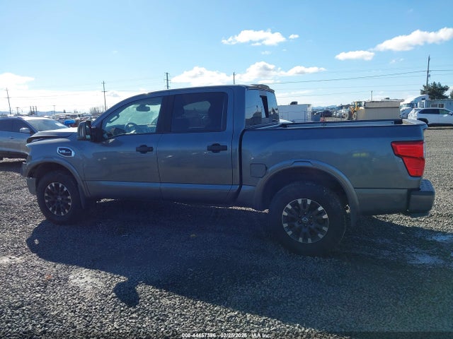 1N6AA1E50HN510579 Nissan Titan Pro-4x