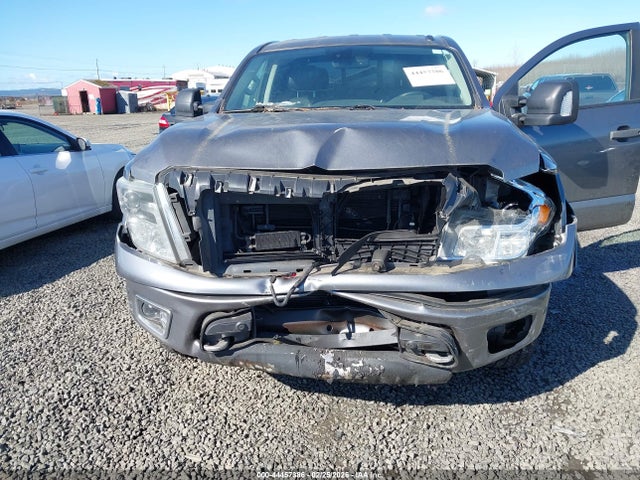 1N6AA1E50HN510579 Nissan Titan Pro-4x