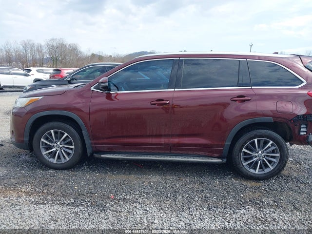 5TDJZRFH2JS908329 Toyota Highlander Xle