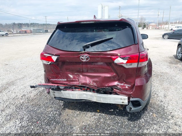 5TDJZRFH2JS908329 Toyota Highlander Xle