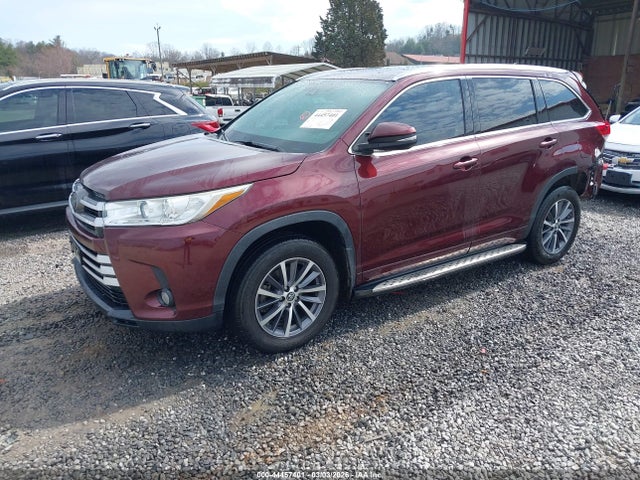 5TDJZRFH2JS908329 Toyota Highlander Xle