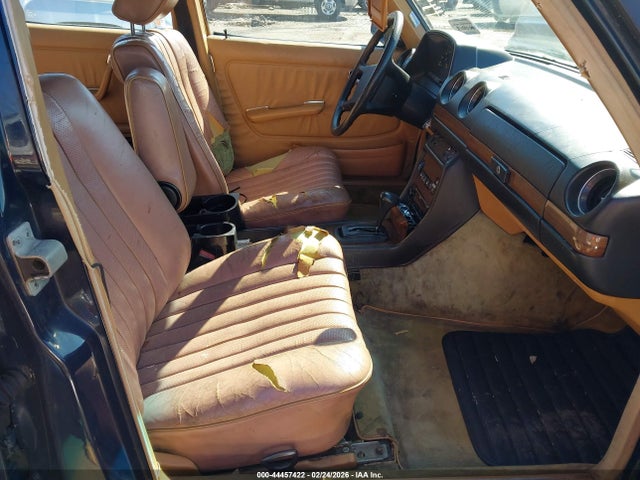 1984 MERCEDES-BENZ 300 WDBAB33A1EA069588 Photo 4