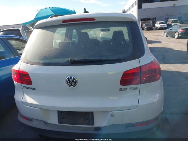 WVGAV7AX6FW556650 Volkswagen TIGUAN S