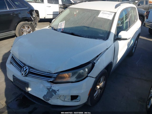 WVGAV7AX6FW556650 Volkswagen TIGUAN S
