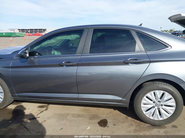 3VWC57BU3KM191529 Volkswagen Jetta 1.4t R-line/1.4t S/1.4t Se
