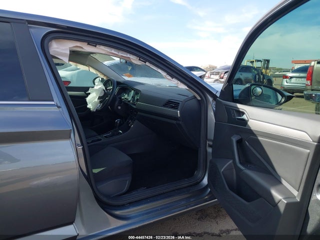 3VWC57BU3KM191529 Volkswagen Jetta 1.4t R-line/1.4t S/1.4t Se