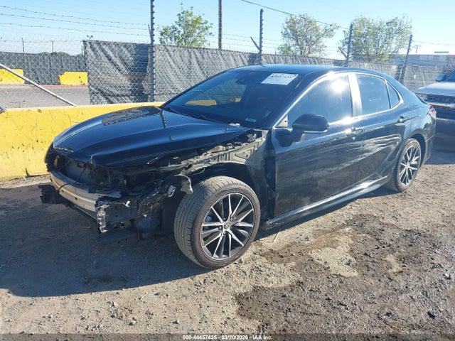 Toyota CAMRY SE 2022 4T1G11AK4NU667859 Image 2
