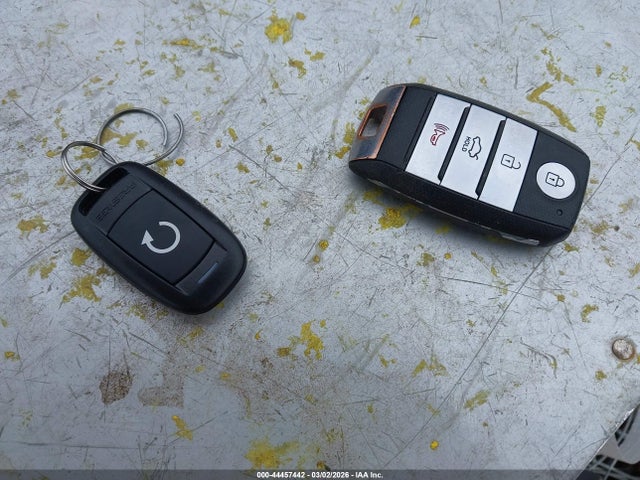 2019 KIA OPTIMA 5XXGT4L32KG335328 Photo 10