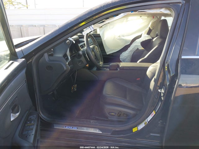 Продажа на аукционе авто 2019 Lexus Es 350, vin: 58ABZ1B12KU031728, номер лота: 44457444