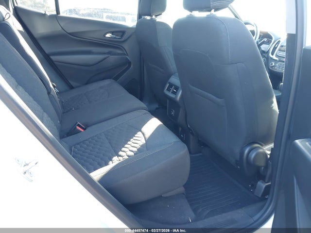 3GNAXUEV1KS558745 Chevrolet EQUINOX LT