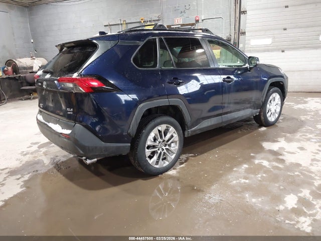 2019 Toyota Rav4 Xle Premium მანქანა იყიდება აუქციონზე, vin: JTMA1RFV9KD042977, აუქციონის ნომერი: 44457500