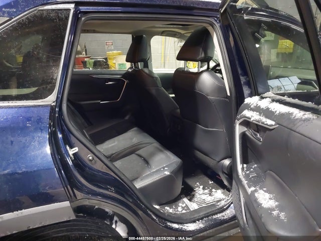 2019 Toyota Rav4 Xle Premium მანქანა იყიდება აუქციონზე, vin: JTMA1RFV9KD042977, აუქციონის ნომერი: 44457500