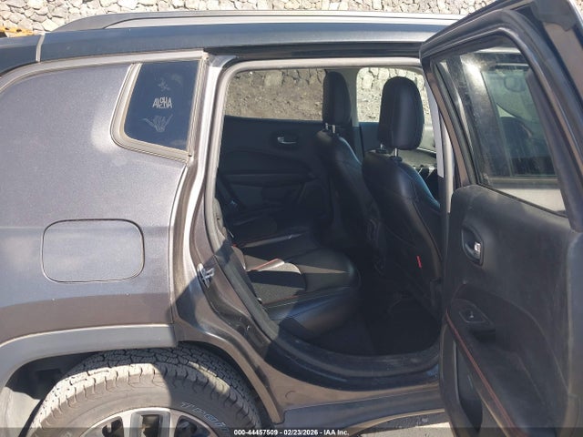 2019 Jeep Compass Trailhawk 4x4 მანქანა იყიდება აუქციონზე, vin: 3C4NJDDB4KT618255, აუქციონის ნომერი: 44457509