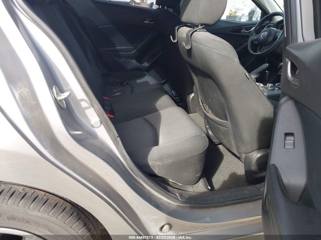 JM1BM1T70G1335033 Mazda Mazda3 I Sport