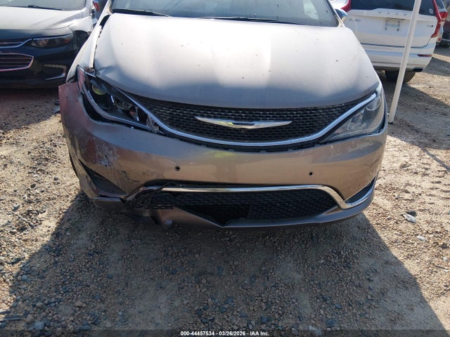 Продаж на аукціоні авто 2017 Chrysler Pacifica Limited, vin: 2C4RC1GG0HR561257, номер лоту: 44457534