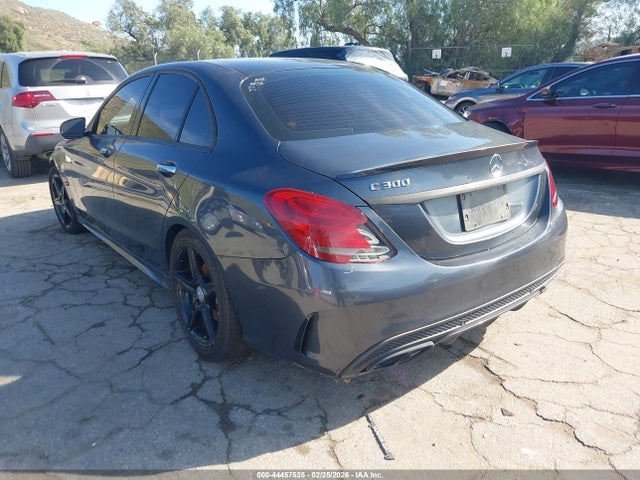 2015 Mercedes-benz C 300 Sport მანქანა იყიდება აუქციონზე, vin: 55SWF4JB6FU092269, აუქციონის ნომერი: 44457535