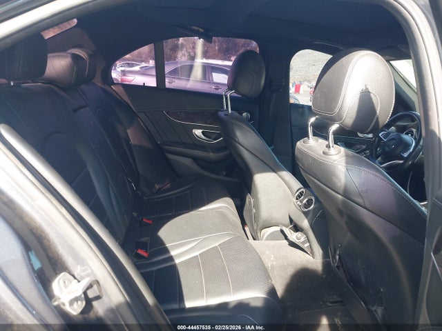 2015 Mercedes-benz C 300 Sport მანქანა იყიდება აუქციონზე, vin: 55SWF4JB6FU092269, აუქციონის ნომერი: 44457535