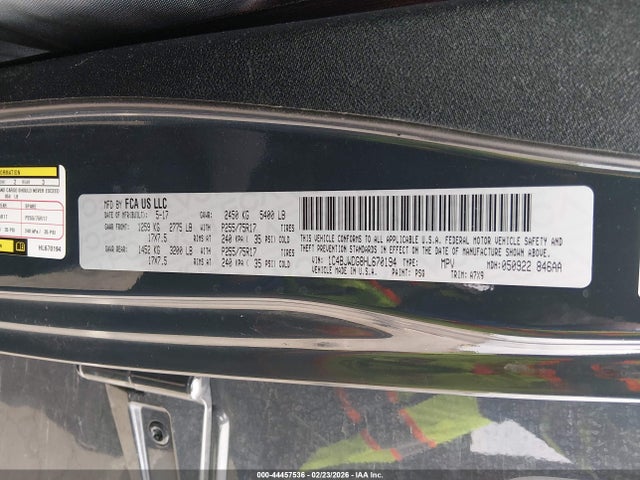 1C4BJWDG8HL670194 Jeep Wrangler Unlimited Sport 4x4