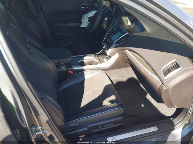 2018 ACURA TLX 19UUB2F63JA008075 Photo 4