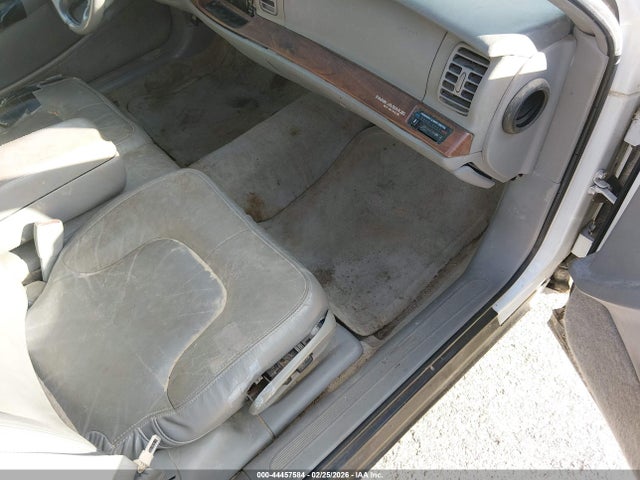 Продажа на аукционе авто 1999 Buick Park Avenue, vin: 1G4CW52K3X4657509, номер лота: 44457584